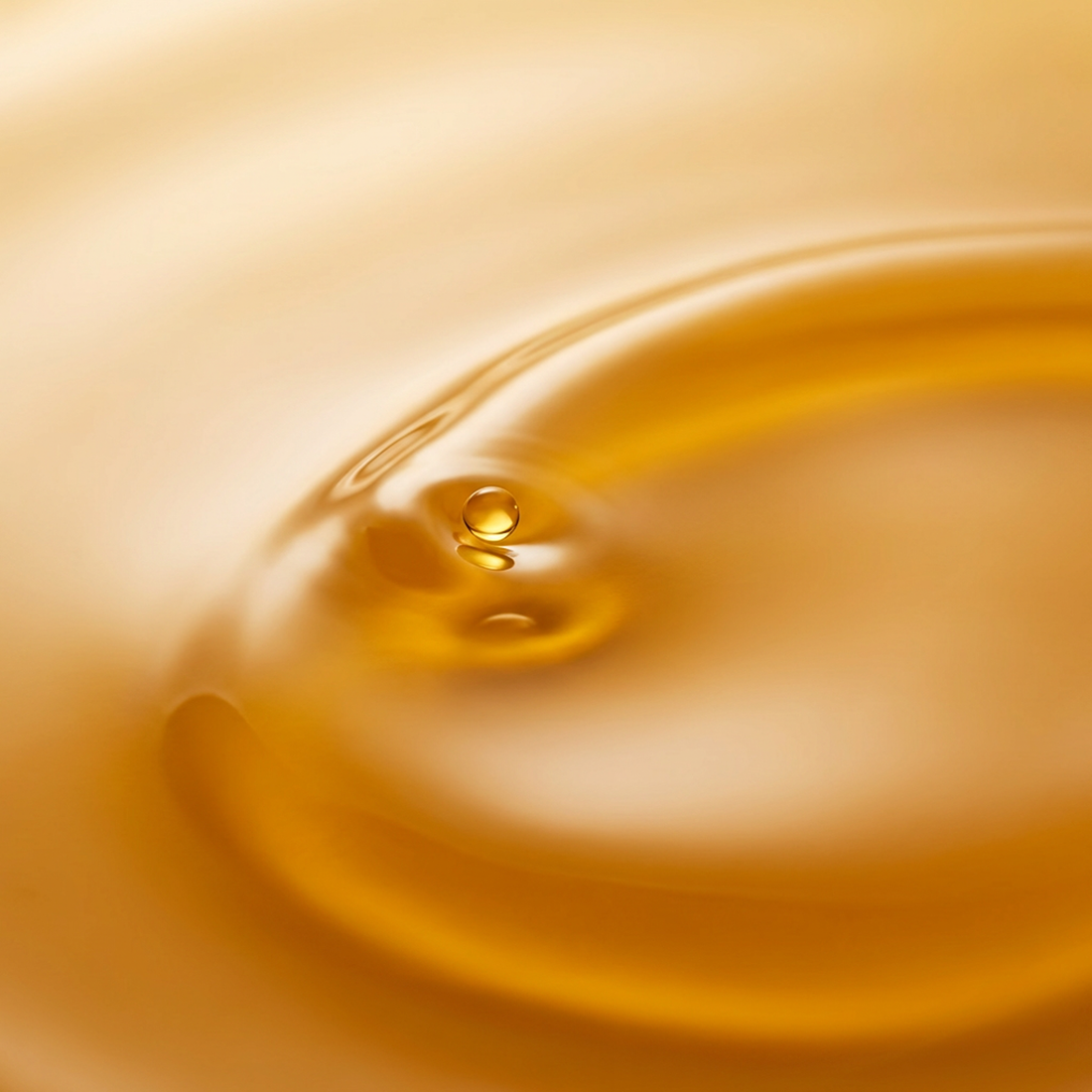 Best Rosehip Oil in the UK: What to Look For (And What to Avoid)